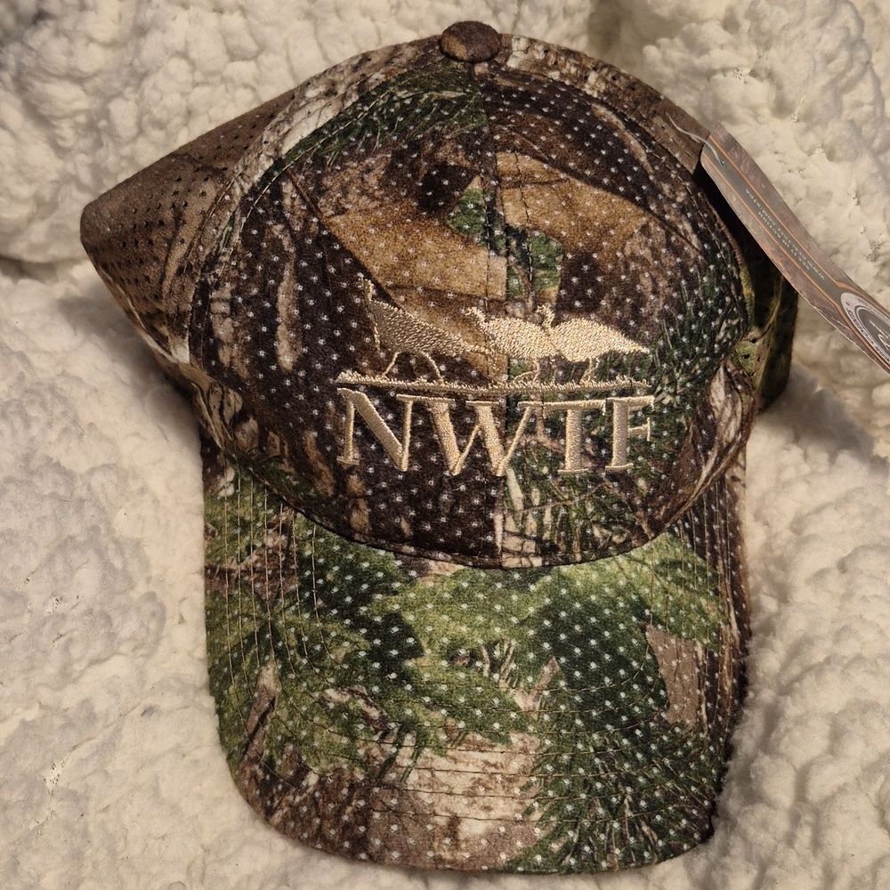 NWTF Turkey RealTree Camo Super Soft Mesh Fabric Velcroback Hat - New